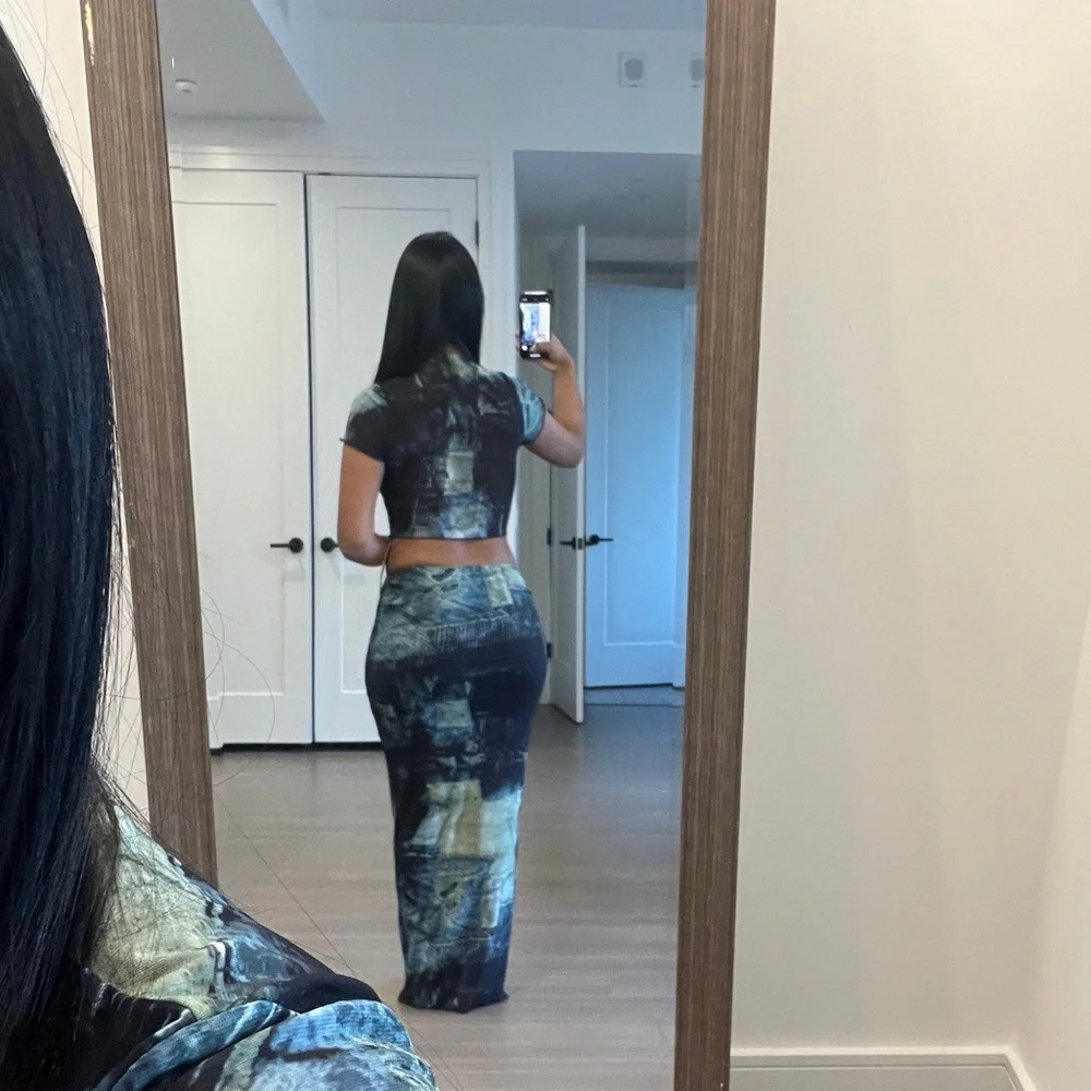 Matching set - Picture 3 of 5